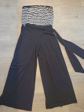 White House Black Market ~ Size Sm ~ Strapless Jumpsuit ~ Excellent Condition